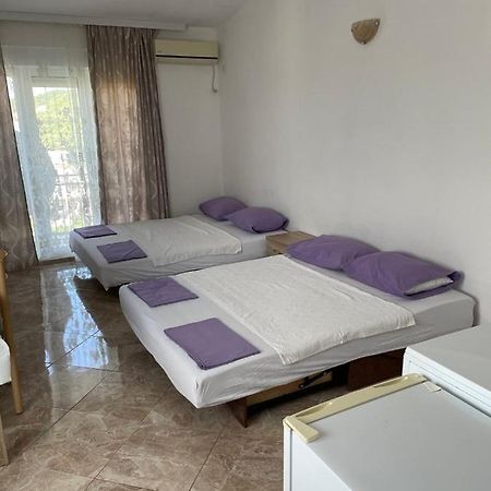 Apartments Neda Sutomore Extérieur photo